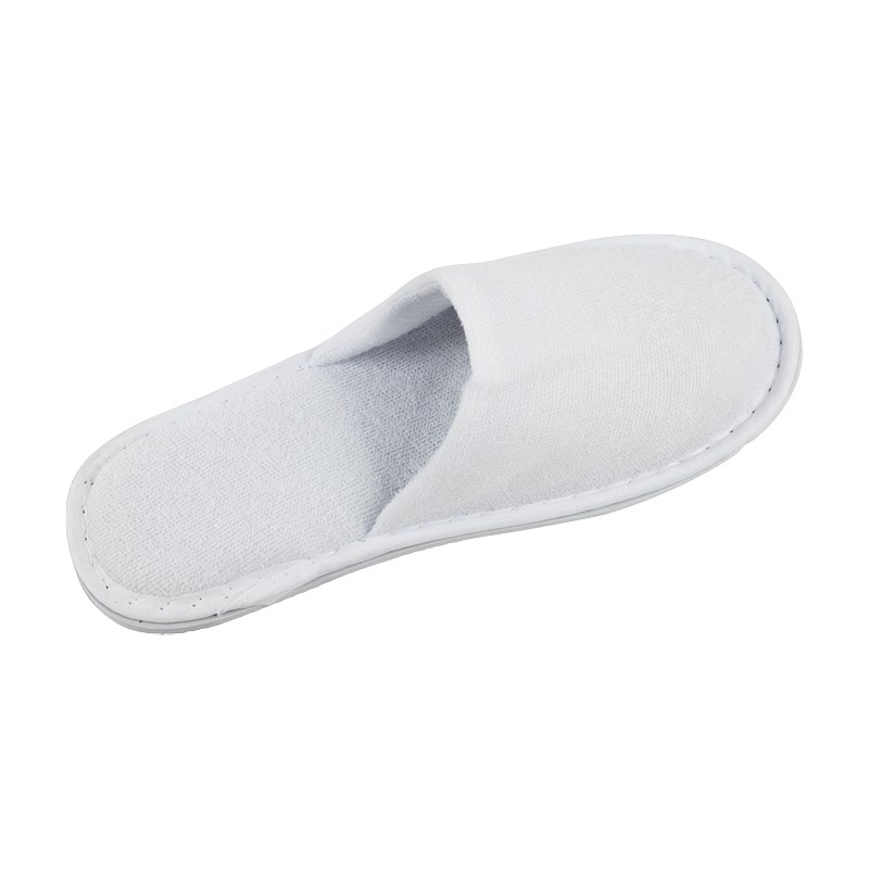 Hotel slippers HOTEL white, closed, 28 cm.