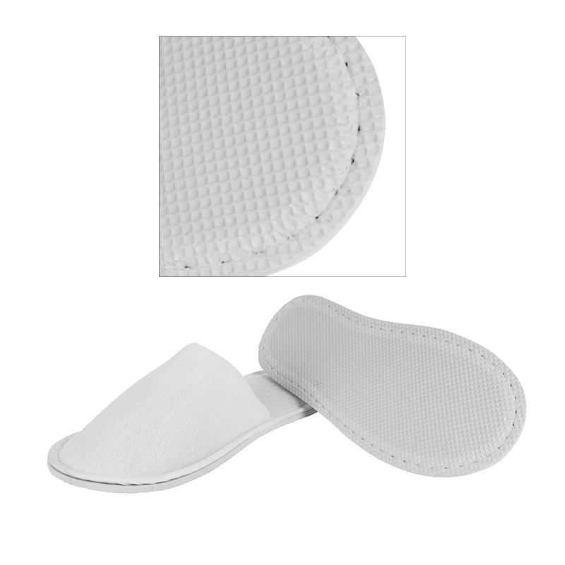 Hotel slippers HOTEL white, closed, 28 cm.