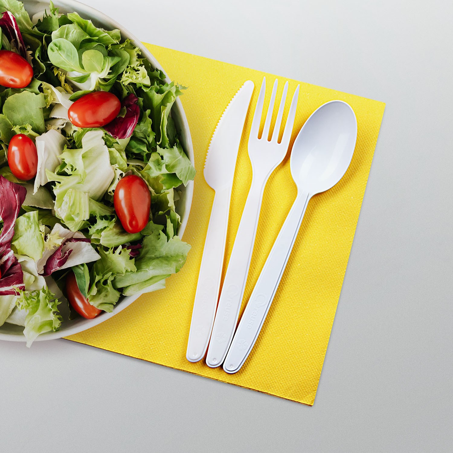 nôž PP biely 18,5 cm opakovane použiteľný 50 ks