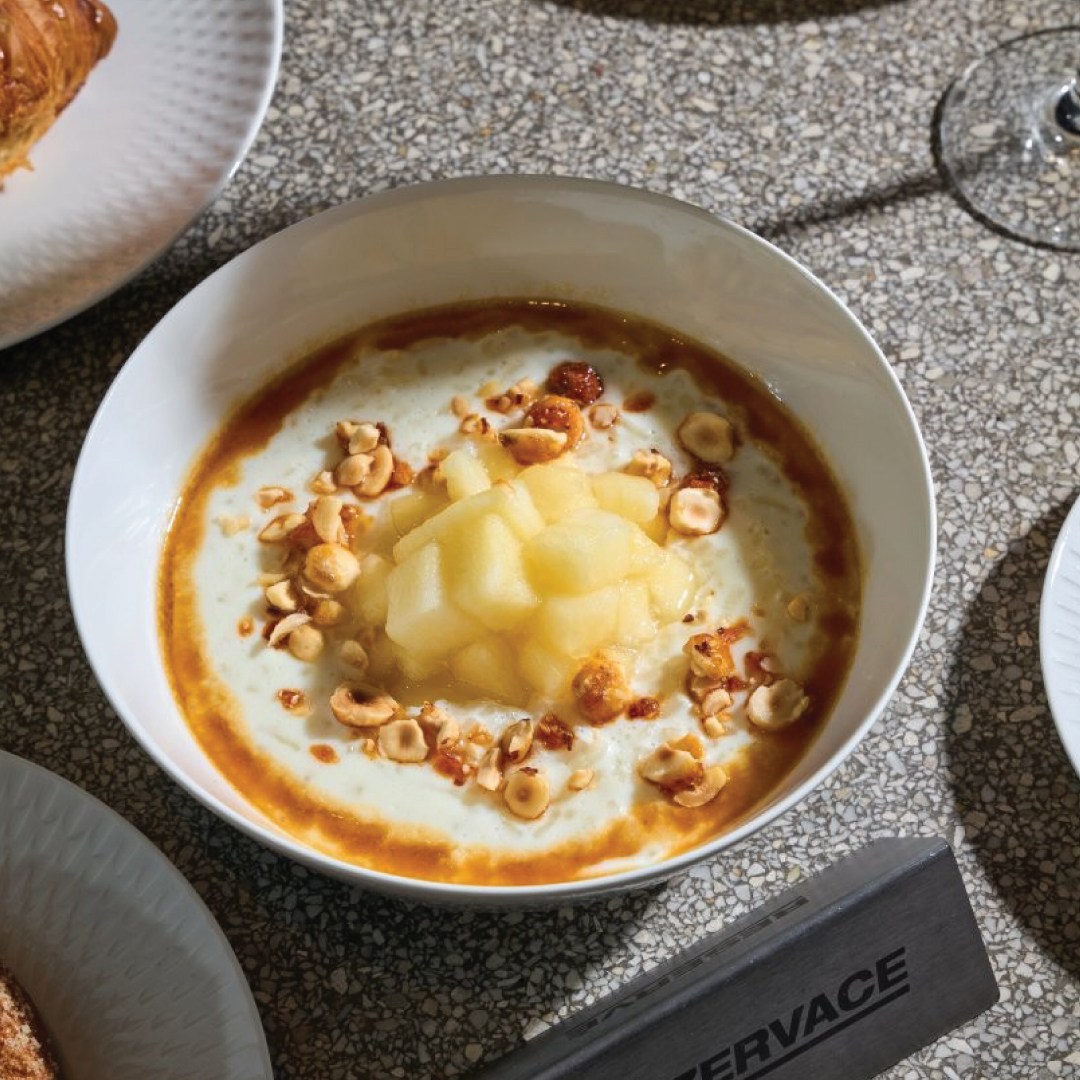 Purity Reflections tanier plytký so širokým okrajom, relief 30 cm