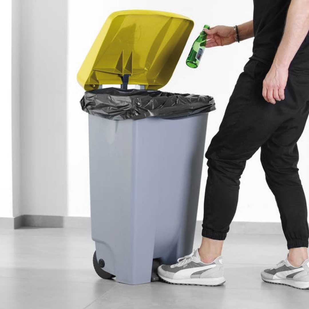 víko žluté k nádobě na odpadky s pedálem (873458)