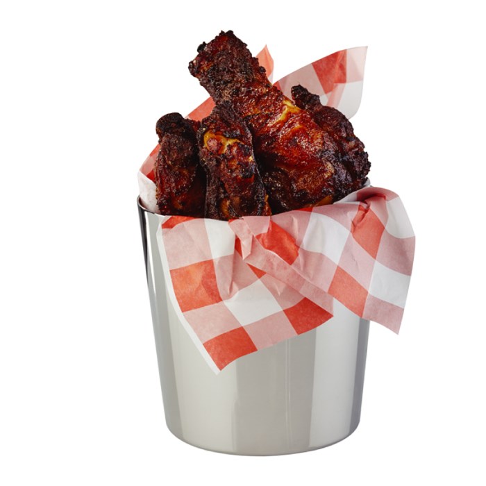 Servírovací kelímok nerezový