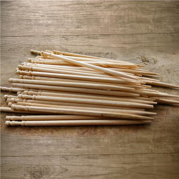 Napichovátka 8cm / 50ks drevená